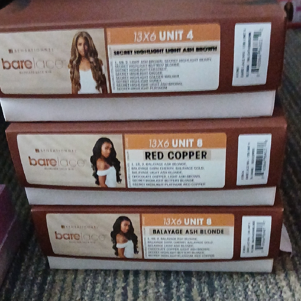 Bare & Natural Secret Highlight Light Ash Brown Wig
